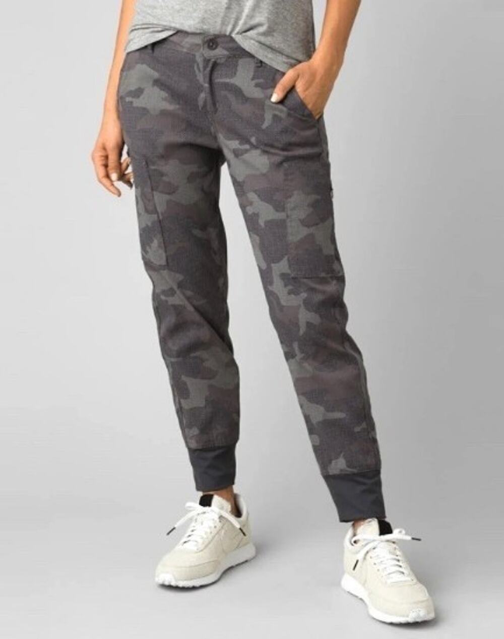 prAna Sky Canyon Joggers Women Size 2 Gray Camo Cargo Hiking Pants Stretch Zion